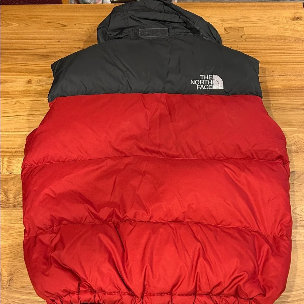The North Face Men's Nupste Large Black and Red Hooded Puffer Vest